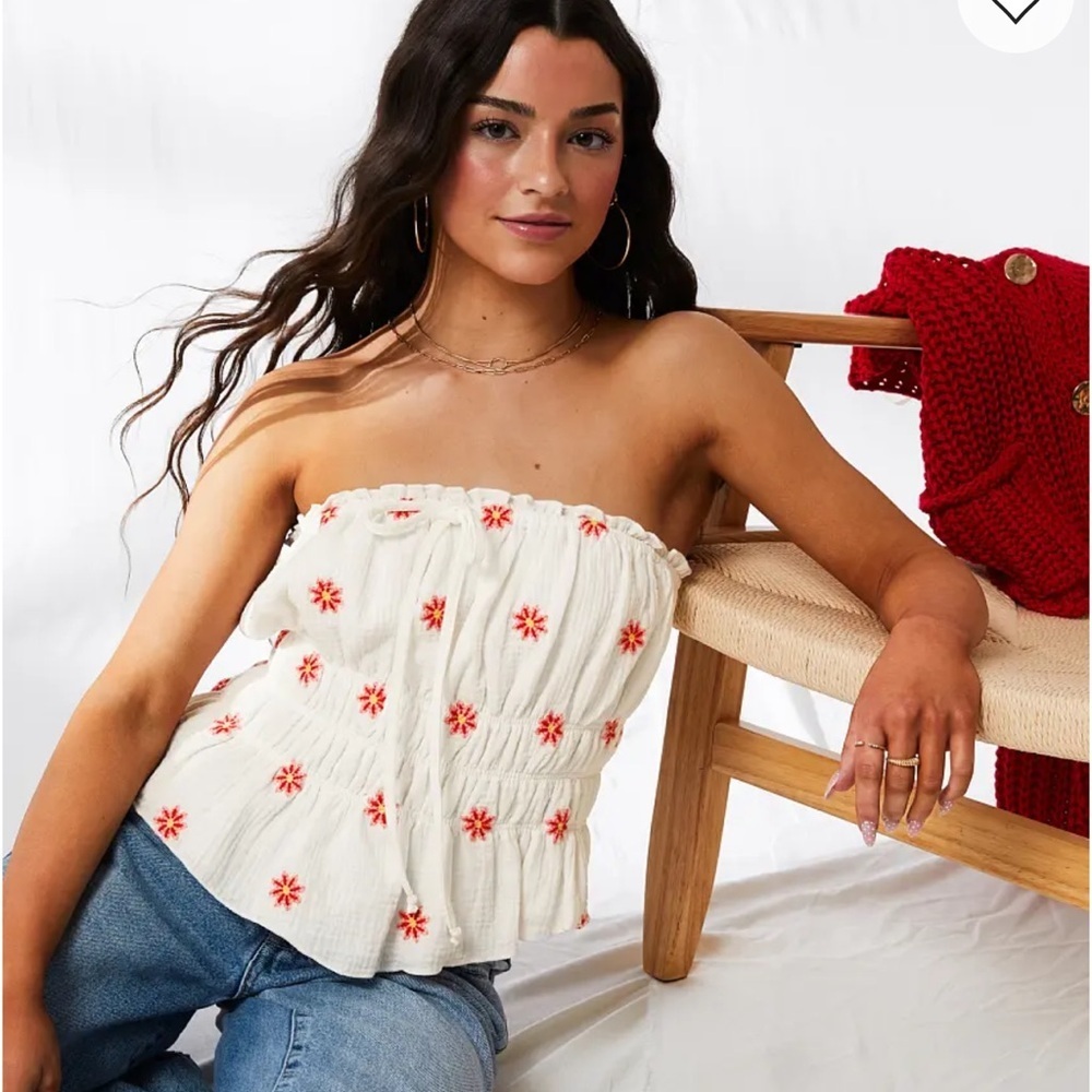 33 Coastal Floral Embroidered Tube Top Smocked Peplum Boho Cottagecore​​